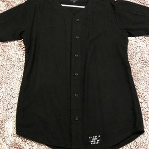 La Notte (Aritzia) wool oversized button tee